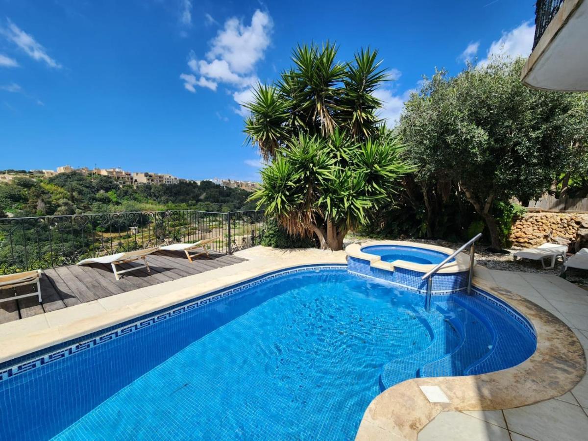 Bed and Breakfast Tranquil Escape In Gozo Shared Pool & Morning Meal Ghajn il-Kbira  Exterior foto